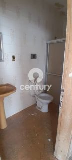 CASA COMERCIAL DE ANDAR NO PEREIRA LOBO