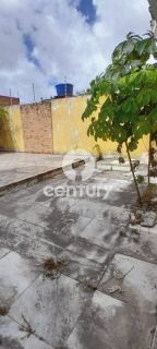 CASA COMERCIAL DE ANDAR NO PEREIRA LOBO