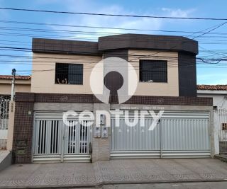 Casa Para Vender com 6 quartos 1 suítes no bairro José Conrado de Araújo em Aracaju