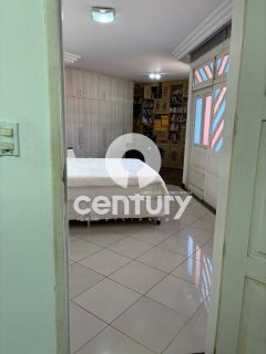 Casa Para Vender com 3 quartos 2 suítes no bairro Suíssa em Aracaju