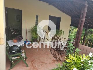 Casa Para Vender com 2 quartos sendo 1 suítes em Laranjeiras