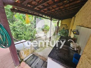 Casa Para Vender com 2 quartos sendo 1 suítes em Laranjeiras