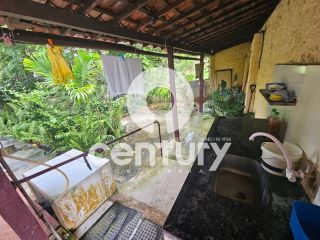 Casa Para Vender com 2 quartos sendo 1 suítes em Laranjeiras