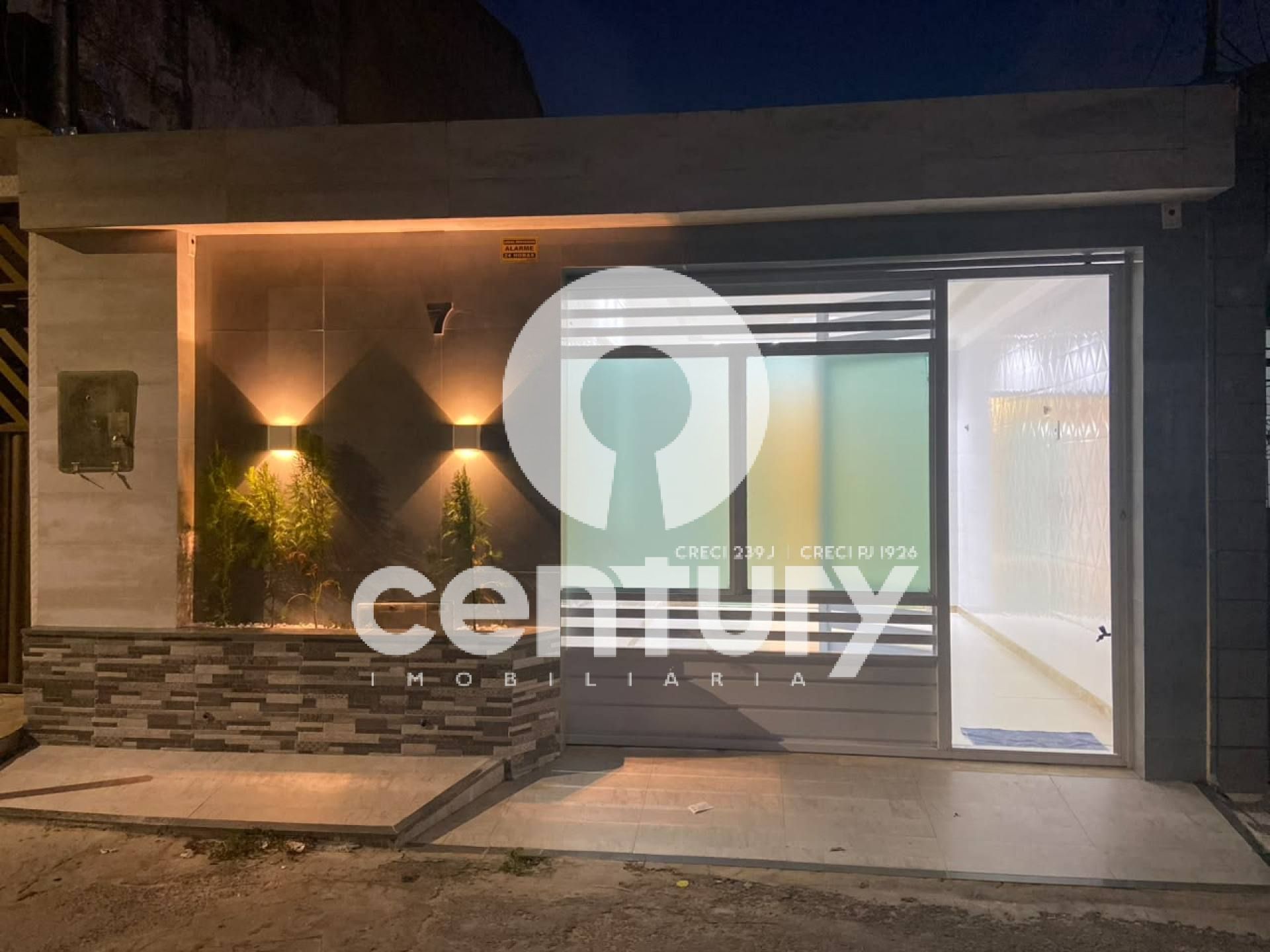 Casa Para Vender com 3 quartos 2 suítes no bairro Ponto Novo em Aracaju