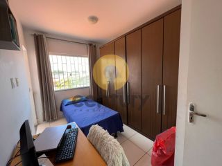 Sobrado à venda no bairro Farolândia