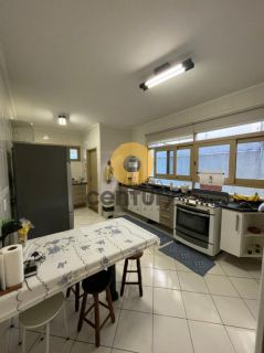 Casa à venda no bairro Salgado Filho