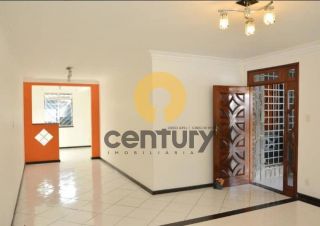 Casa à venda no bairro Coroa do Meio