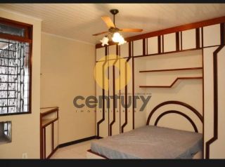 Casa à venda no bairro Coroa do Meio