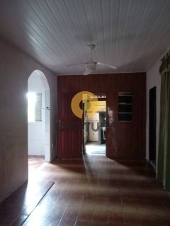 Casa à venda no Jardim Centenário