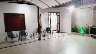 Casa a venda na Coroa do Meio