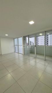 Edifício River Place, 4 quartos e quatro banheiros no Maurício de Nassau.