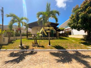 Casa térrea no Condomínio Melício Machado, com 3 quartos (1 suíte / 2 semi-suítes), na Aruana.