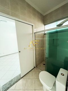 Casa térrea no Condomínio Melício Machado, com 3 quartos (1 suíte / 2 semi-suítes), na Aruana.