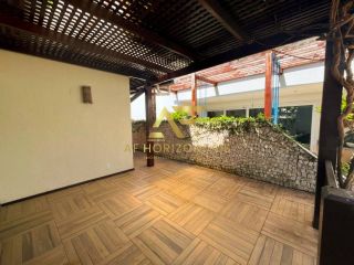 Casa térrea no Condomínio Melício Machado, com 3 quartos (1 suíte / 2 semi-suítes), na Aruana.