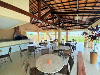 Lote de esquina no Condomínio Residencial Brisas, no Mosqueiro, em frente à praia (603 m2).