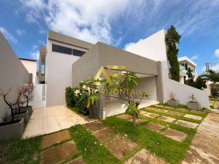 Casa com piscina no Condomínio Rota do Sol - 4 quartos (2 suítes), Aruana.