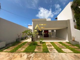 Casa com piscina no Condomínio Rota do Sol - 4 quartos (2 suítes), Aruana.