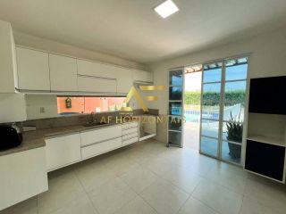 Casa com piscina no Condomínio Praias do Sul 1 (Mosqueiro), com 4 quartos (3 suítes).