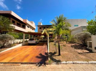 Casa no Condomínio Melício Machado, na Aruana, com 4 quartos (1 suíte / 2 semi-suítes).