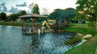 Lote em frente ao lago no Condomínio Melício Machado, Aruana (15x30 m²).