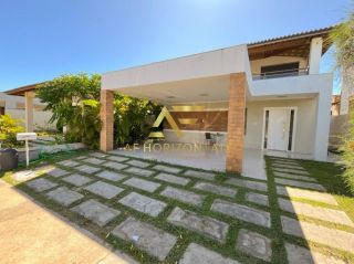 Casa no Condomínio Alamedas do Sol, Aruana, com 4 quartos (1 suíte).