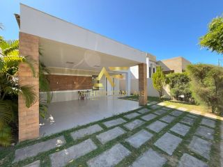 Casa no Condomínio Alamedas do Sol, Aruana, com 4 quartos (1 suíte).