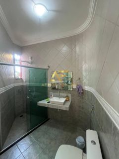 Casa com piscina no Condomínio Portal do Sol (Mosqueiro), com 4 quartos (3 suítes).