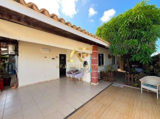 Casa aconchegante no condomínio Villa dos Bosque.
