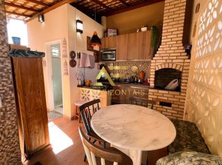 Casa aconchegante no condomínio Villa dos Bosque.