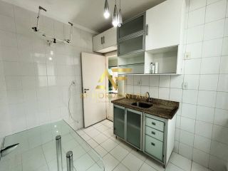 Casa com piscina no Condomínio São Lourenço (Aruana), com 3 quartos, sendo 1 suíte.