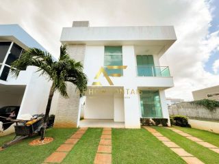 Casa no condomínio Reserva Aruanã, com 4 quartos (3 suítes).