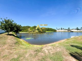 Lote no Condomínio de alto padrão Lago Paranoá (Mosqueiro), em frente à praia.