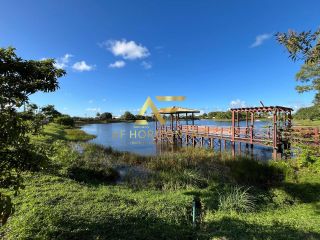 Lote no Condomínio Melício Machado (Aruana), medindo 348 m² (12x29).