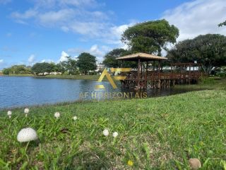 Lote no Condomínio Melício Machado (Aruana), medindo 348 m² (12x29).