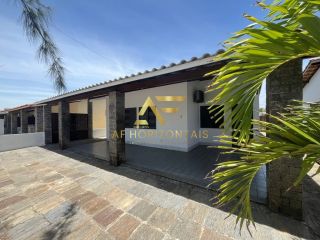 Casa no Condomínio Riviera Delmar (frente mar), com 3 quartos, sendo 2 suítes.