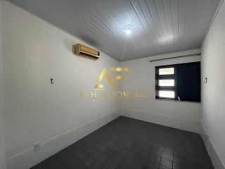 Casa no Condomínio Riviera Delmar (frente mar), com 3 quartos, sendo 2 suítes.