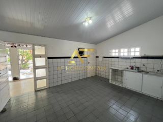 Casa no Condomínio Riviera Delmar (frente mar), com 3 quartos, sendo 2 suítes.