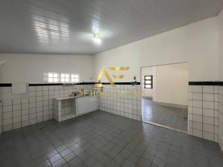 Casa no Condomínio Riviera Delmar (frente mar), com 3 quartos, sendo 2 suítes.