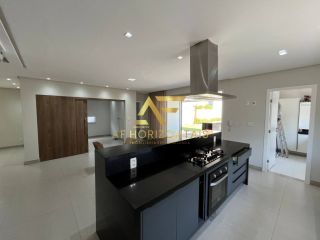 Casa no Condomínio Reserva Aimoré, com 4 quartos (3 suítes).