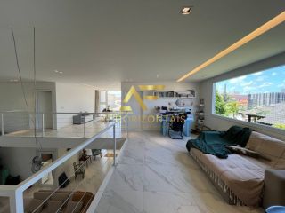 Casa imponente no Condomínio Melício Machado, com 4 quartos (3 suítes).