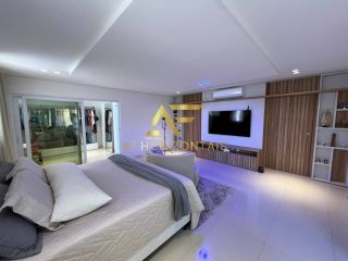 Casa imponente no Condomínio Melício Machado, com 4 quartos (3 suítes).