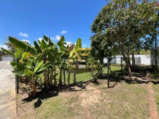 Lote no condomínio Fragatta, medindo 303,68 m² (13 x 23,36), frente leste.