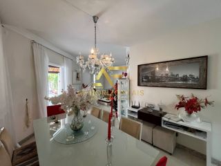 Casa com piscina no Condomínio Melício Machado, Aruana, com 3 quartos (2 suítes).