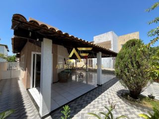 Casa com piscina no Condomínio Melício Machado, Aruana, com 3 quartos (2 suítes).