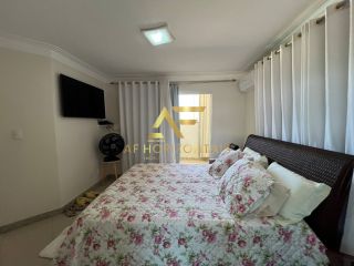 Casa com piscina no Condomínio Melício Machado, Aruana, com 3 quartos (2 suítes).