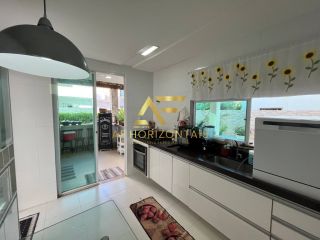 Casa no Condomínio Melício Machado, com 4 quartos (3 suítes), na Aruana.