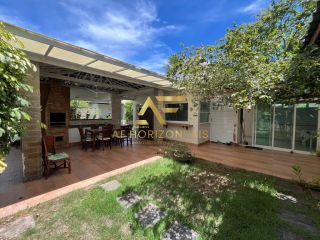 Casa no Condomínio Riviera Del Mar (em frente ao mar), com 3 quartos (1 suíte).