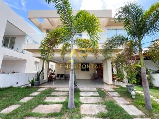 Linda casa no Condomínio Melício Machado (Aruana), com 5 suítes.