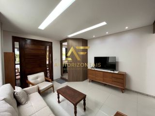 Linda casa no Condomínio Melício Machado (Aruana), com 5 suítes.