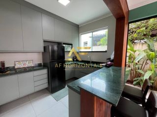 Linda casa no Condomínio Melício Machado (Aruana), com 5 suítes.